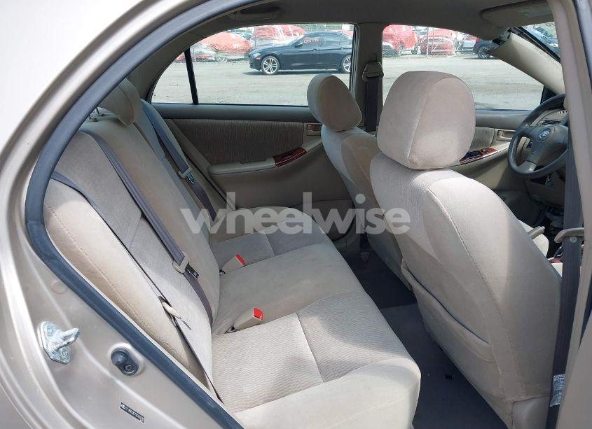 Photo 8 of 2005 Toyota Corolla LE (VIN 2T1BR32E75C436785)