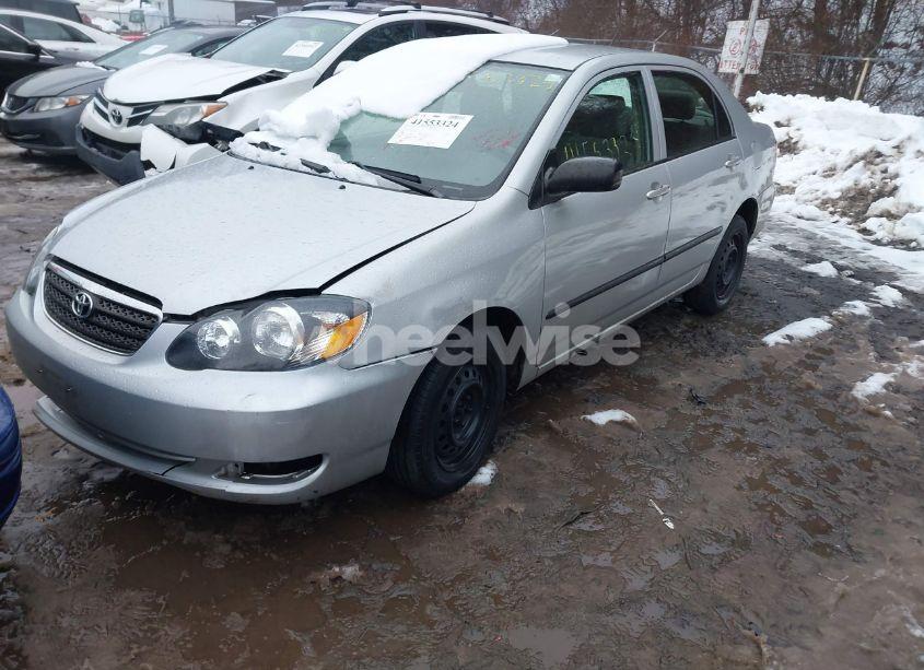 Photo 2 of 2005 Toyota Corolla CE (VIN 2T1BR32E75C551385)