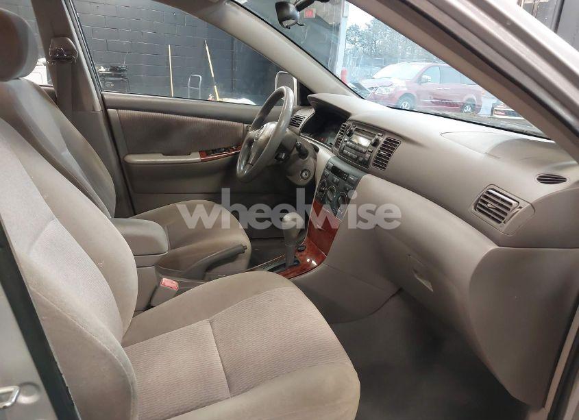 Photo 5 of 2006 Toyota Corolla LE (VIN 2T1BR32E76C653738)