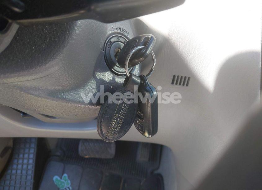 Photo 11 of 2006 Toyota Corolla CE/LE/SPORT (VIN 2T1BR32E76C694550)