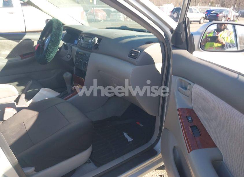 Photo 5 of 2006 Toyota Corolla LE (VIN 2T1BR32E76C702839)