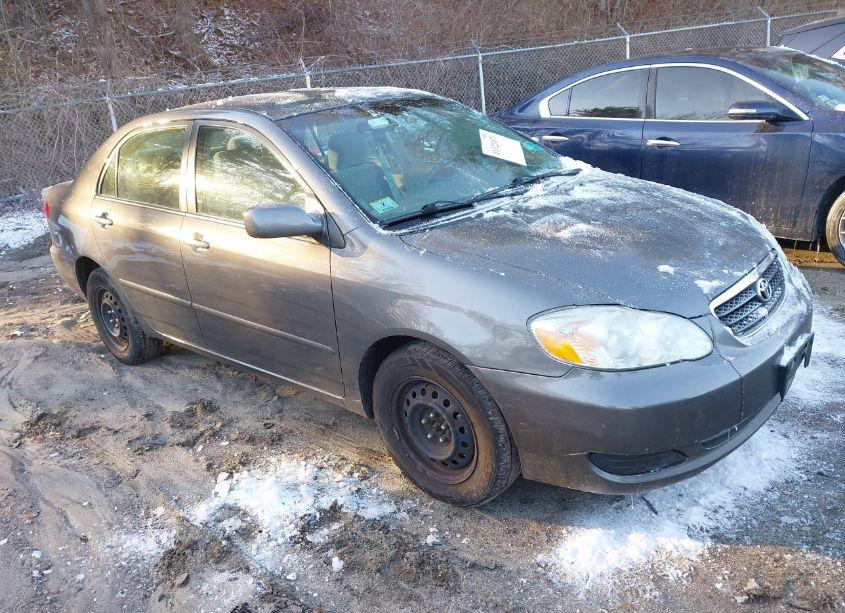 2007 Toyota Corolla LE (VIN 2T1BR32E77C734241) main photo