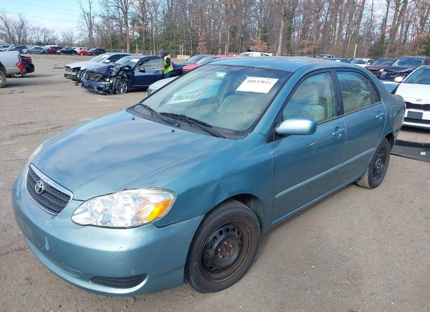 Photo 2 of 2007 Toyota Corolla LE (VIN 2T1BR32E77C749449)