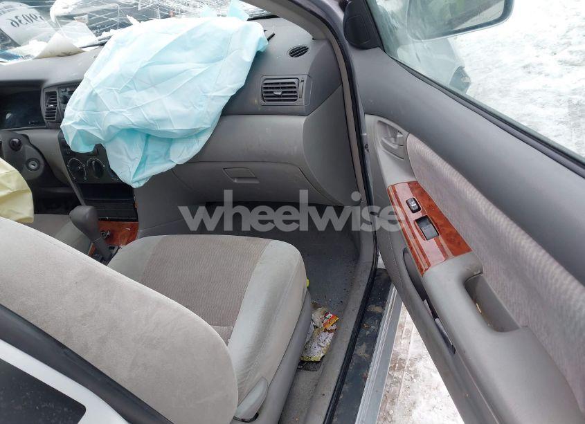 Photo 5 of 2007 Toyota Corolla LE (VIN 2T1BR32E77C784945)