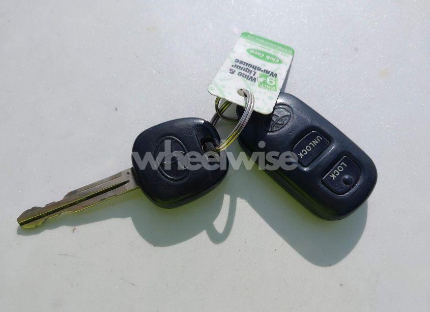 Photo 11 of 2007 Toyota Corolla LE (VIN 2T1BR32E77C814817)