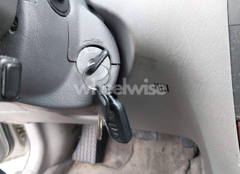 Photo 11 of 2003 Toyota Corolla LE (VIN 2T1BR32E83C034335)