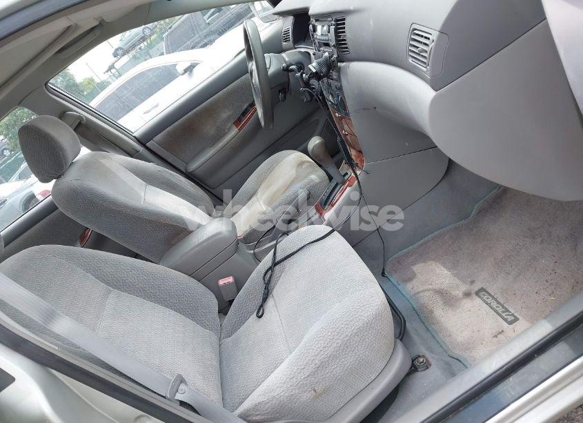 Photo 5 of 2003 Toyota Corolla LE (VIN 2T1BR32E83C034335)