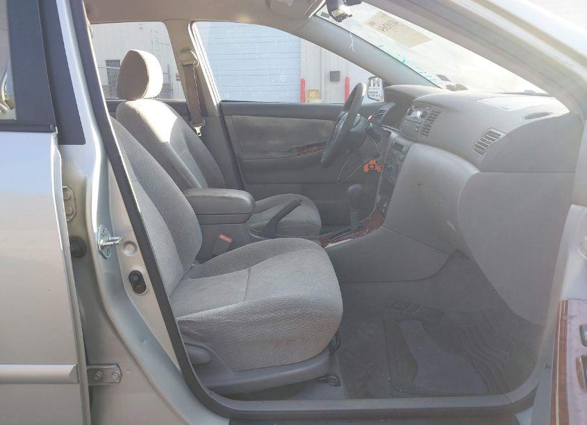 Photo 5 of 2003 Toyota Corolla LE (VIN 2T1BR32E83C041267)