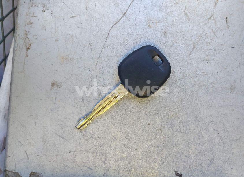 Photo 11 of 2003 Toyota Corolla CE (VIN 2T1BR32E83C108708)