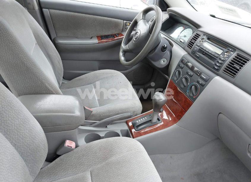 Photo 5 of 2004 Toyota Corolla LE (VIN 2T1BR32E84C247299)