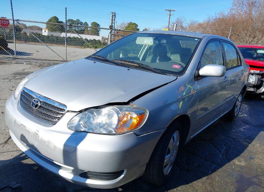 Photo 2 of 2005 Toyota Corolla LE (VIN 2T1BR32E85C390979)