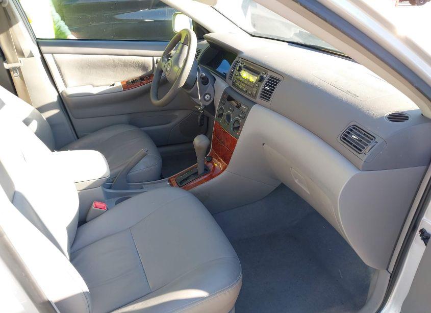 Photo 5 of 2005 Toyota Corolla LE (VIN 2T1BR32E85C390979)