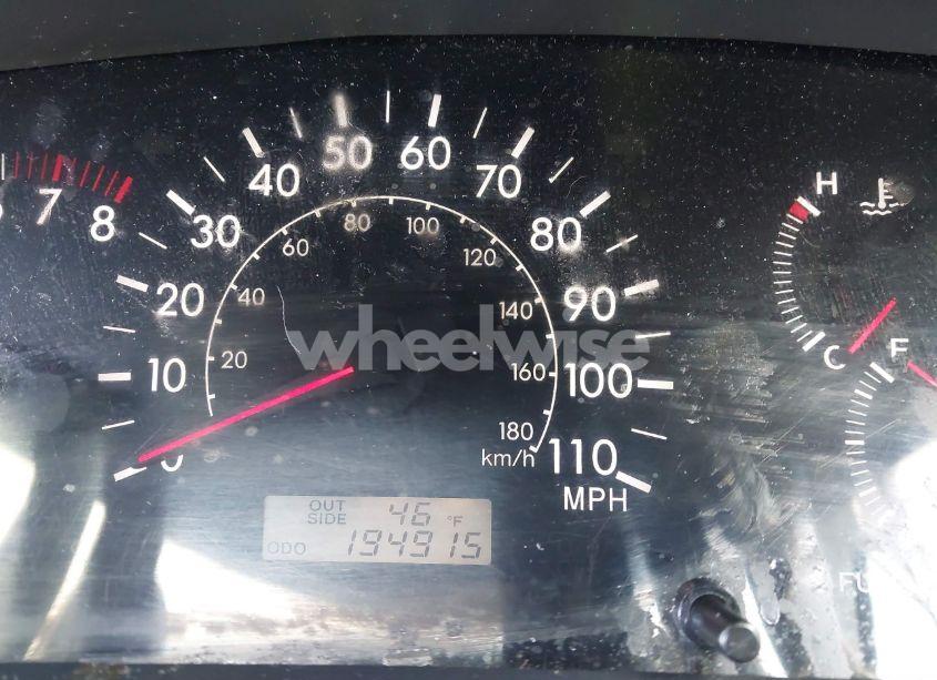 Photo 15 of 2005 Toyota Corolla LE (VIN 2T1BR32E85C502521)