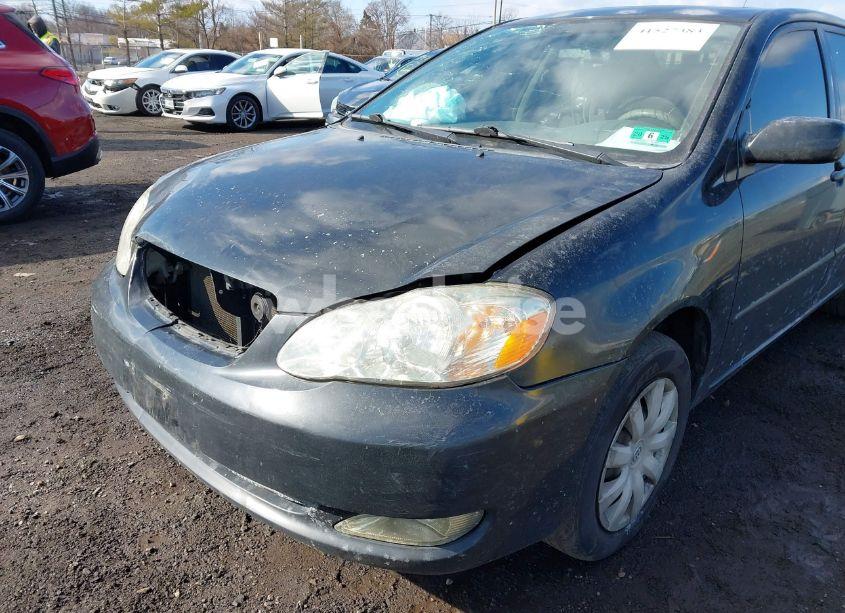 Photo 6 of 2005 Toyota Corolla LE (VIN 2T1BR32E85C502521)