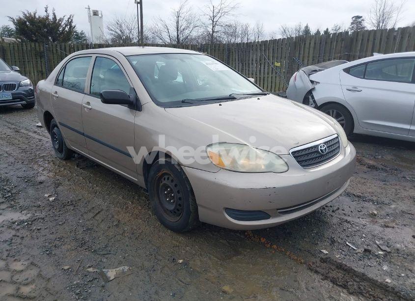2005 Toyota Corolla CE (VIN 2T1BR32E85C504463) main photo