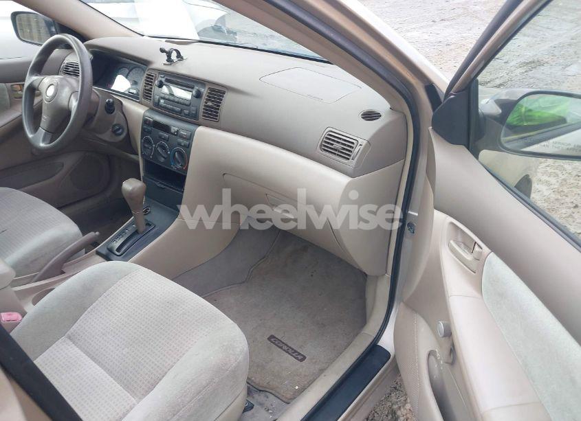 Photo 5 of 2005 Toyota Corolla CE (VIN 2T1BR32E85C504463)