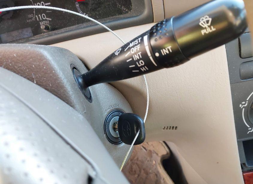 Photo 11 of 2005 Toyota Corolla LE (VIN 2T1BR32E85C554456)