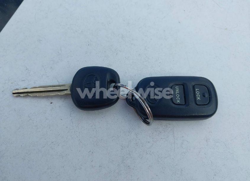 Photo 11 of 2006 Toyota Corolla LE (VIN 2T1BR32E86C603575)