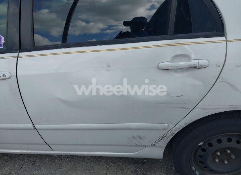 Photo 13 of 2006 Toyota Corolla LE (VIN 2T1BR32E86C603575)