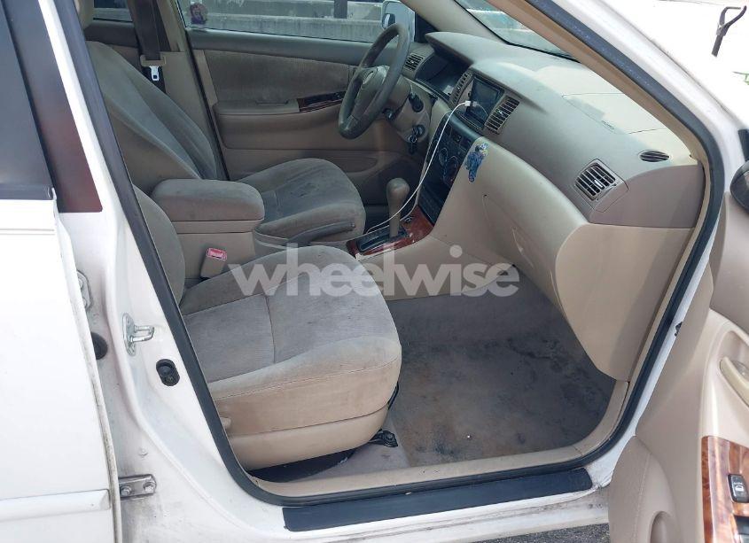 Photo 5 of 2006 Toyota Corolla LE (VIN 2T1BR32E86C603575)