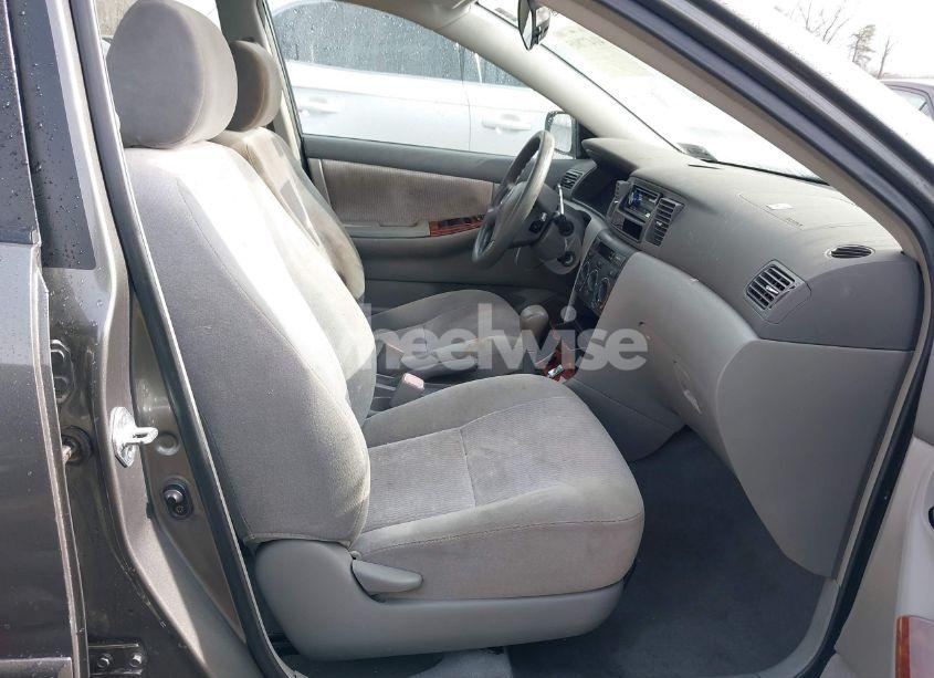 Photo 5 of 2006 Toyota Corolla LE (VIN 2T1BR32E86C608212)