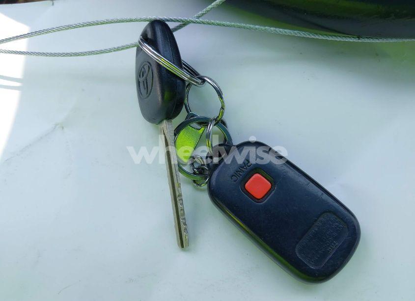 Photo 11 of 2006 Toyota Corolla S (VIN 2T1BR32E86C636270)