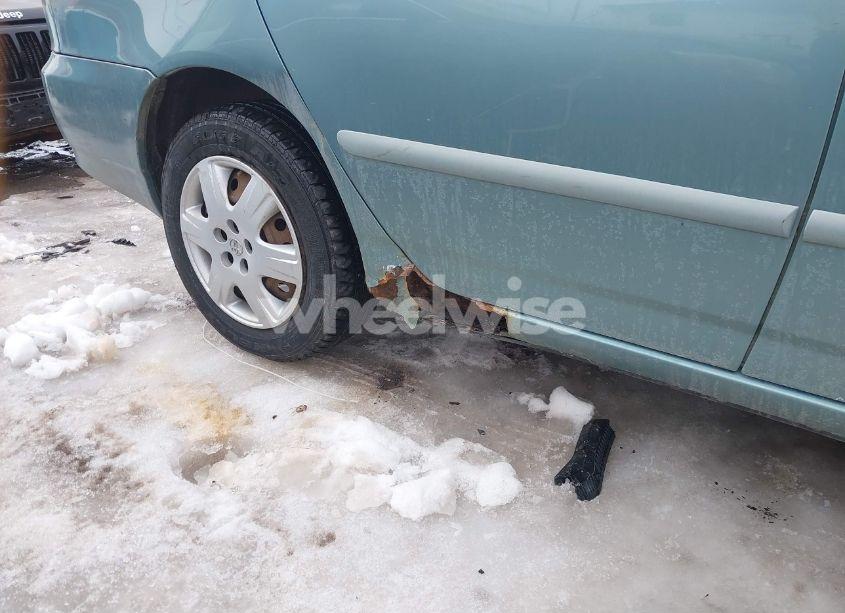 Photo 13 of 2007 Toyota Corolla LE (VIN 2T1BR32E87C745572)