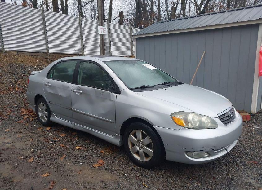 2007 Toyota Corolla S (VIN 2T1BR32E87C799583) main photo