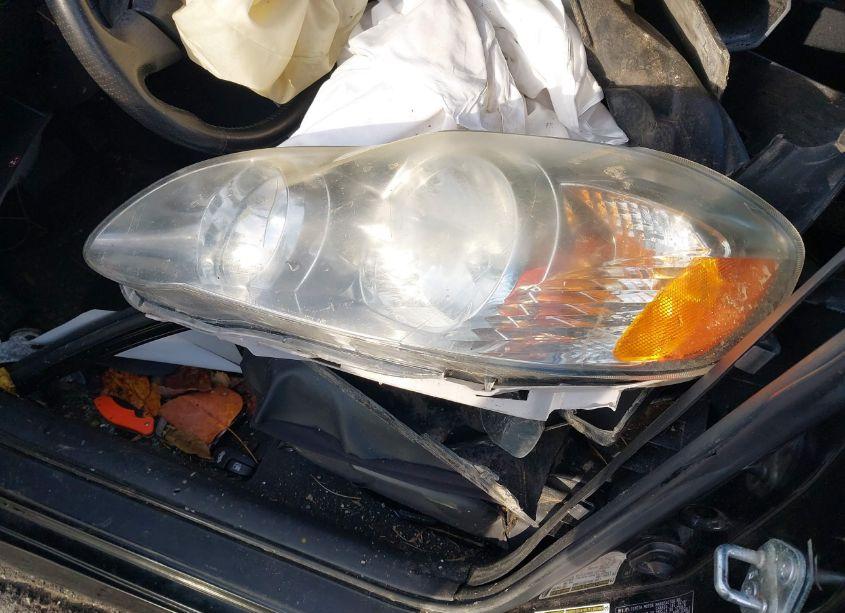 Photo 11 of 2007 Toyota Corolla S (VIN 2T1BR32E87C832209)