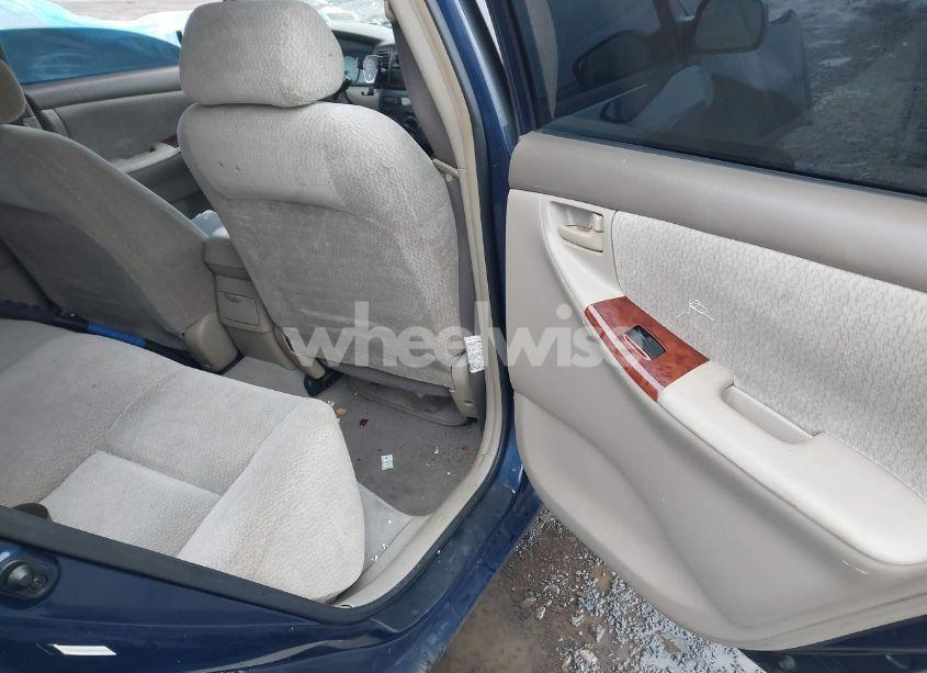 Photo 8 of 2003 Toyota Corolla LE (VIN 2T1BR32E93C012540)