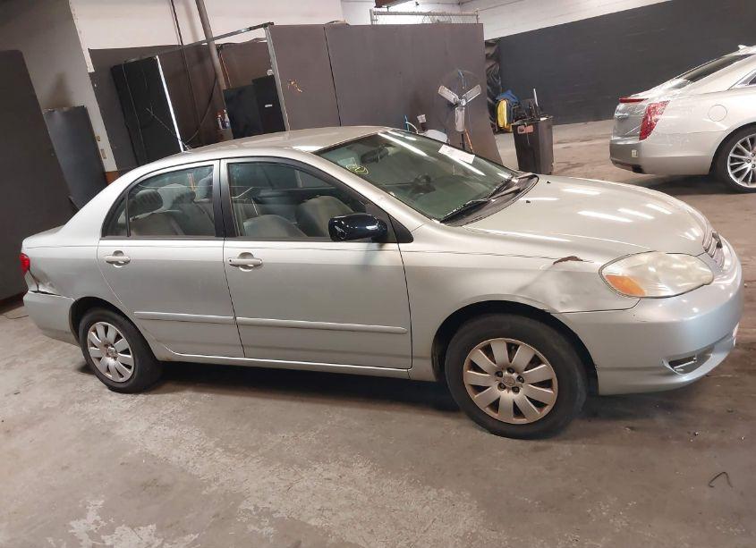 Photo 13 of 2003 Toyota Corolla LE (VIN 2T1BR32E93C040905)