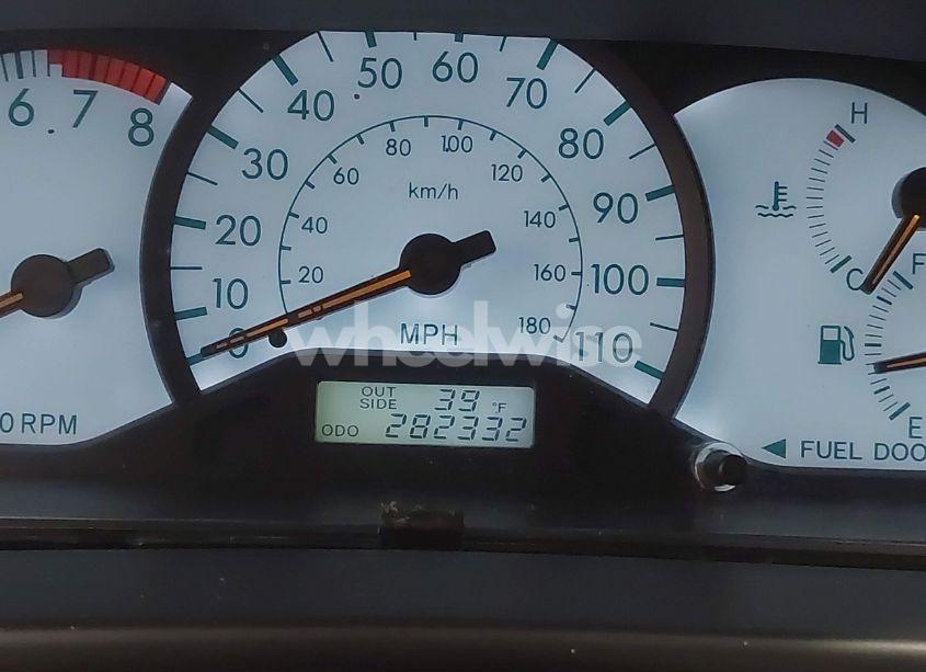 Photo 7 of 2004 Toyota Corolla LE (VIN 2T1BR32E94C276066)