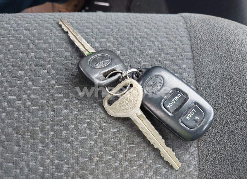 Photo 11 of 2004 Toyota Corolla S (VIN 2T1BR32E94C305047)