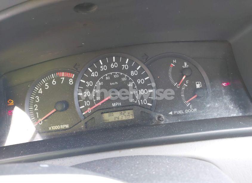 Photo 7 of 2004 Toyota Corolla CE (VIN 2T1BR32E94C315609)