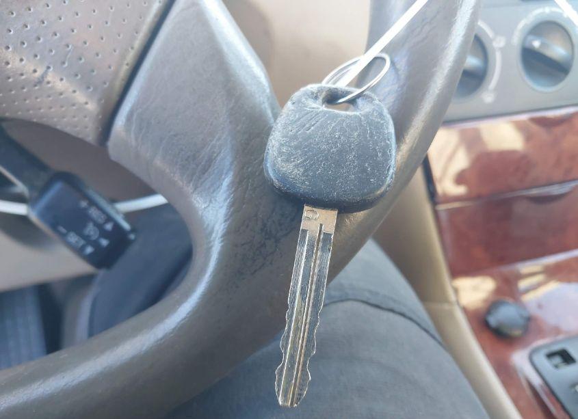 Photo 11 of 2005 Toyota Corolla LE (VIN 2T1BR32E95C414836)