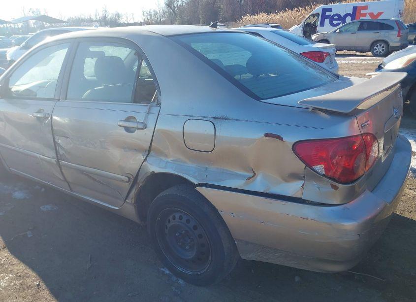 Photo 12 of 2005 Toyota Corolla LE (VIN 2T1BR32E95C414836)