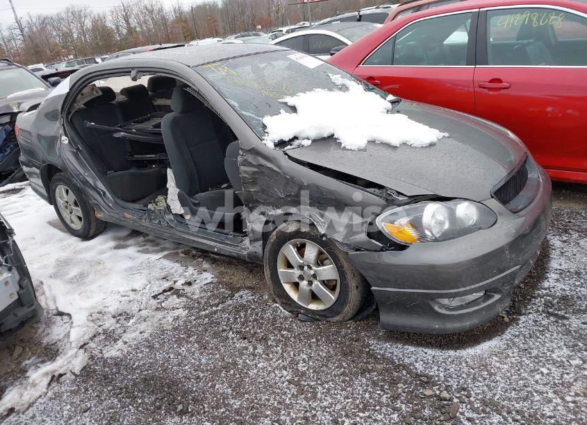 2005 Toyota Corolla S (VIN 2T1BR32E95C421768) main photo