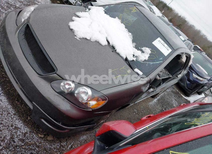 Photo 2 of 2005 Toyota Corolla S (VIN 2T1BR32E95C421768)