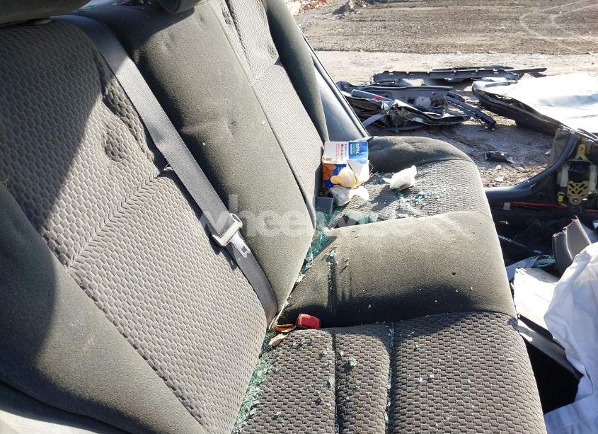 Photo 8 of 2005 Toyota Corolla S (VIN 2T1BR32E95C421768)