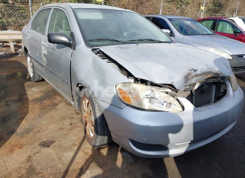 2005 Toyota Corolla CE (VIN 2T1BR32E95C440174) main photo