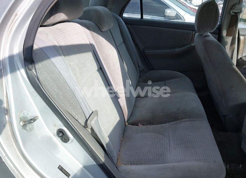 Photo 8 of 2005 Toyota Corolla CE (VIN 2T1BR32E95C440174)