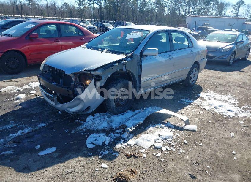 Photo 2 of 2005 Toyota Corolla LE (VIN 2T1BR32E95C476091)
