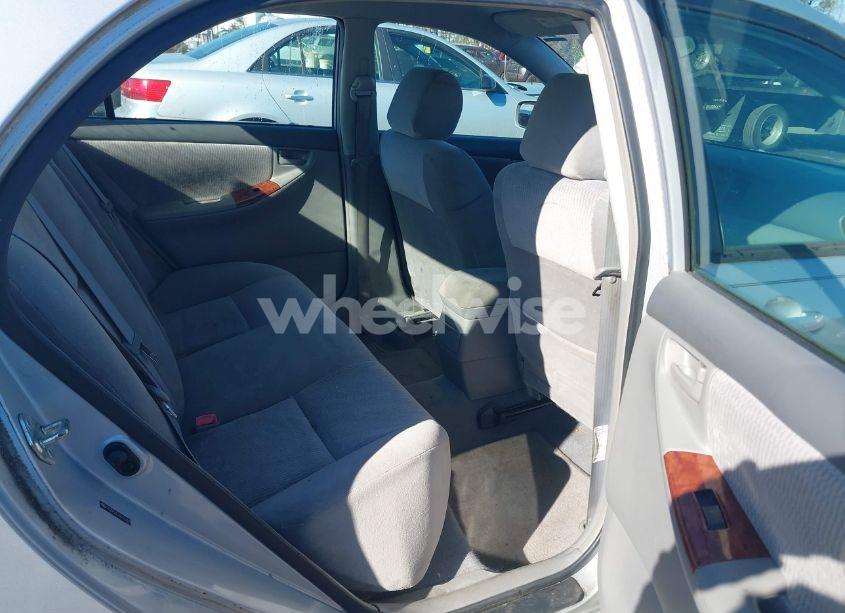 Photo 8 of 2005 Toyota Corolla LE (VIN 2T1BR32E95C476091)