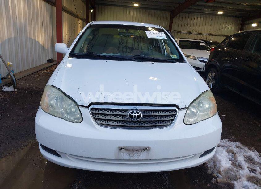 Photo 12 of 2005 Toyota Corolla LE (VIN 2T1BR32E95C483994)