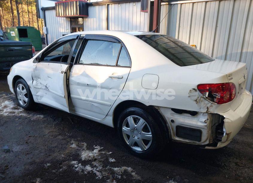 Photo 6 of 2005 Toyota Corolla LE (VIN 2T1BR32E95C483994)