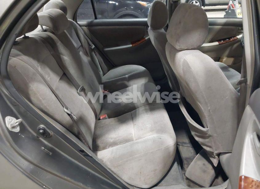 Photo 8 of 2005 Toyota Corolla LE (VIN 2T1BR32E95C501863)