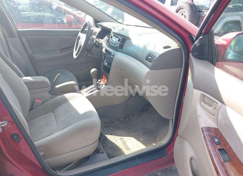 Photo 5 of 2005 Toyota Corolla LE (VIN 2T1BR32E95C552876)