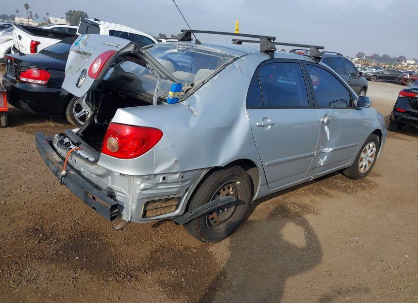 Photo 4 of 2007 Toyota Corolla LE (VIN 2T1BR32E97C747055)