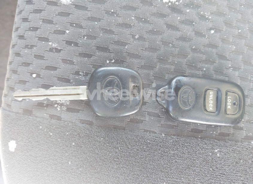 Photo 11 of 2007 Toyota Corolla S (VIN 2T1BR32E97C844496)