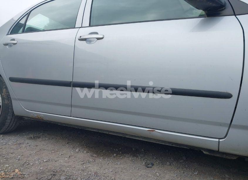 Photo 13 of 2007 Toyota Corolla CE (VIN 2T1BR32E97C850279)